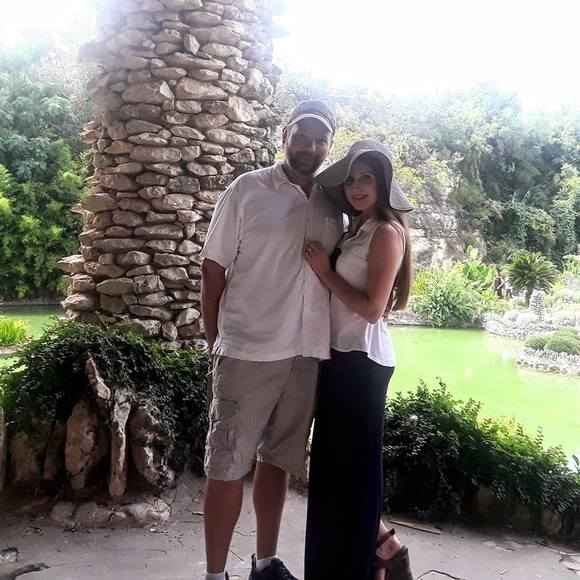 Meet your Posher, Whitney - Picture 1 of 1